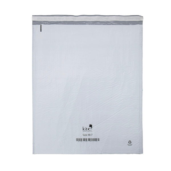 Bubble lined mailing bags size 4 measuring 450 × 550mm for bulky parcels